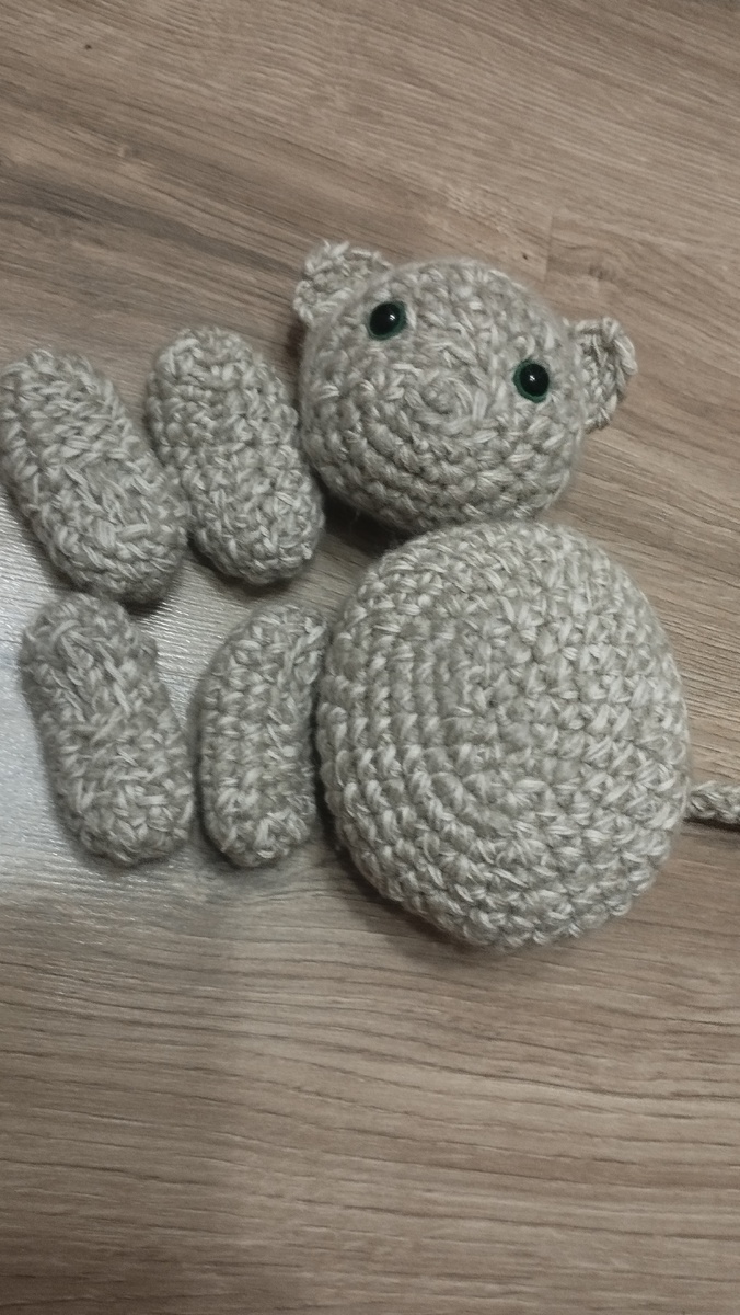 Связанные детали.