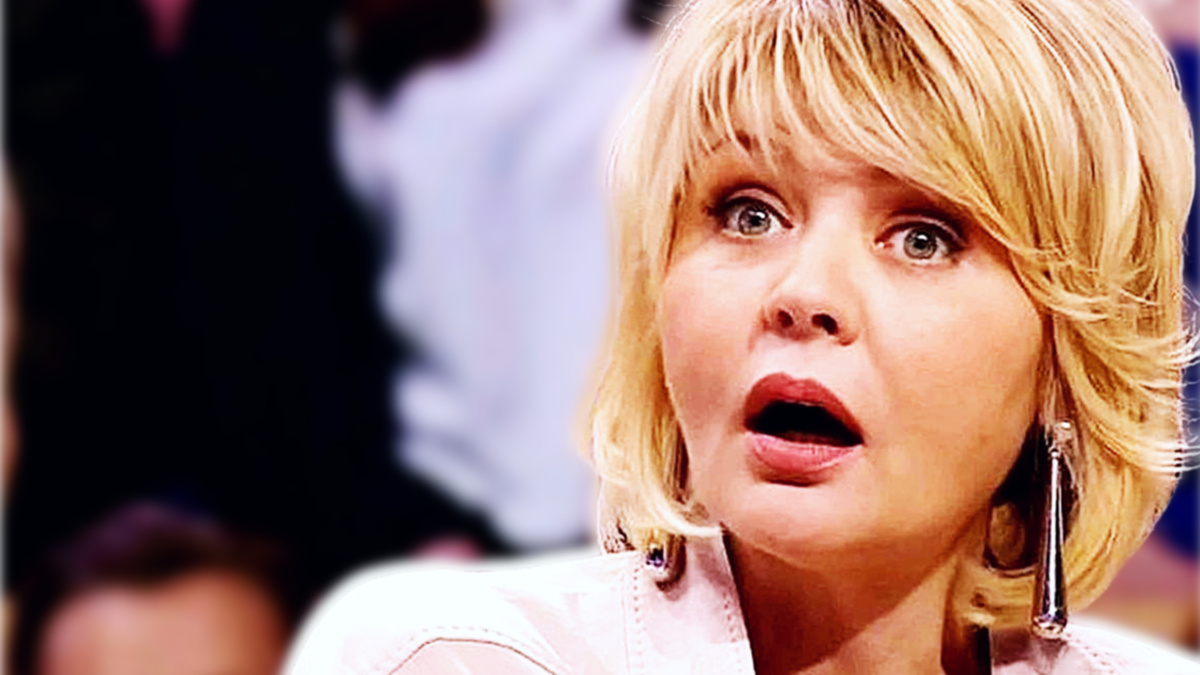 Юлия Меньшова