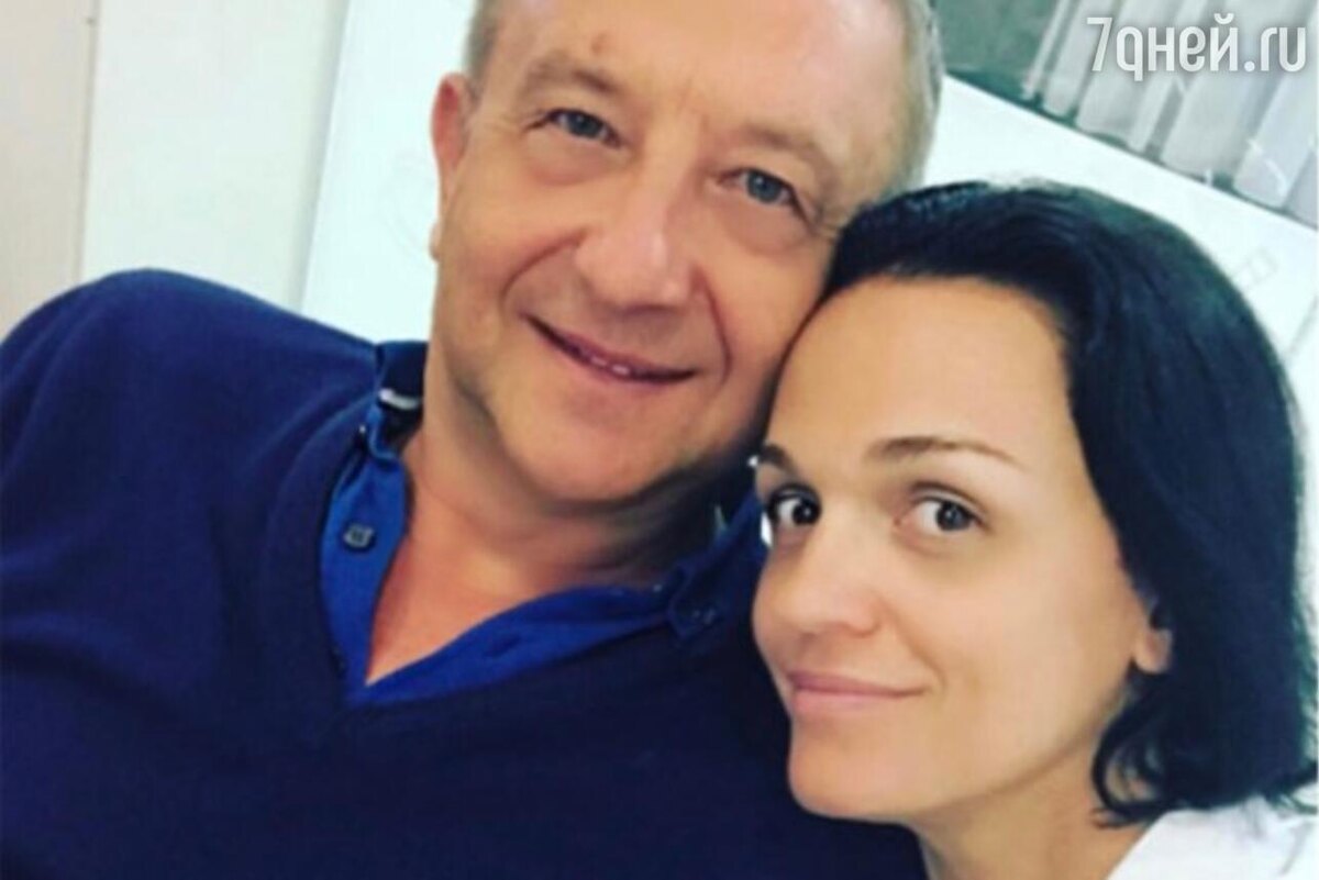    Певица Слава и Анатолий Данилицкий Социальные сети