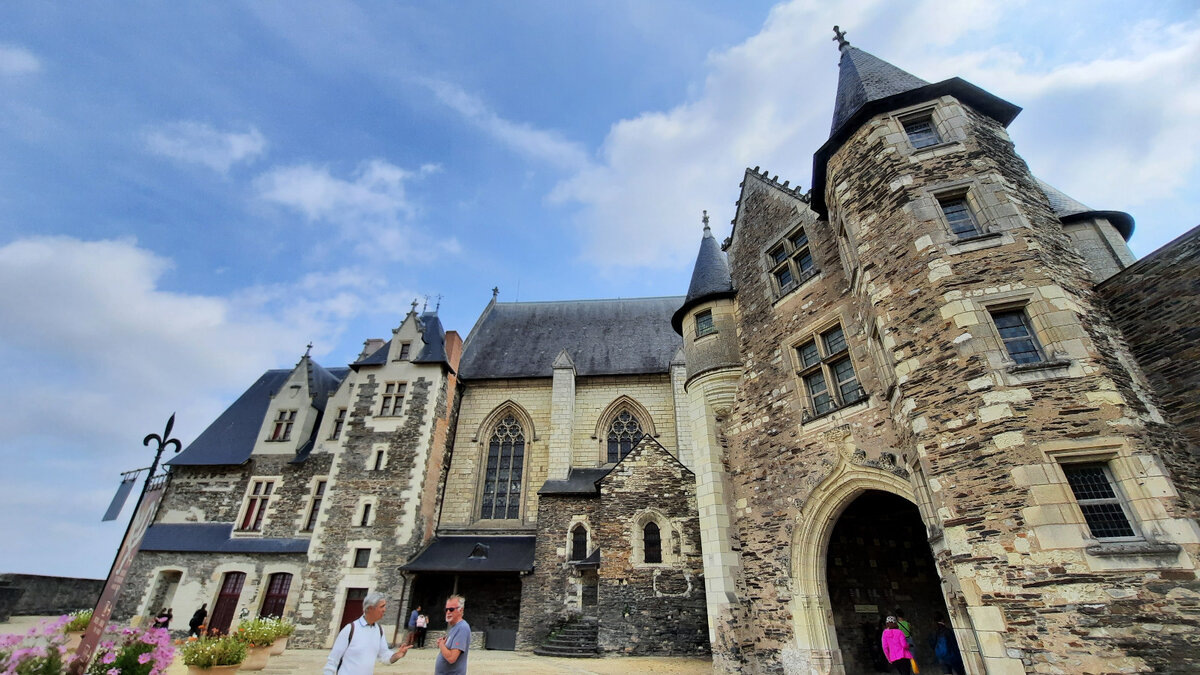 Анжу. Иллюстрация любезно подобрана постоянной читательницей канала