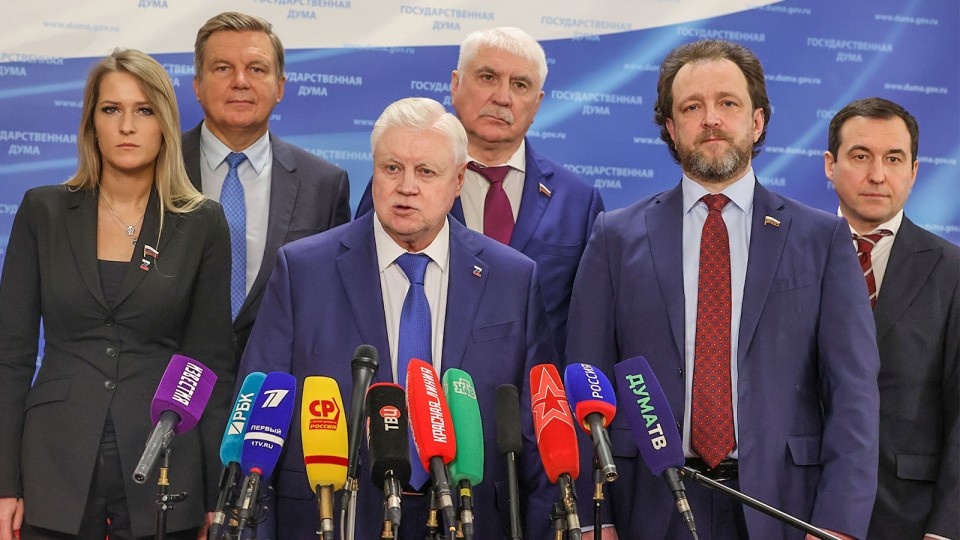 Сергей Миронов: нужно перейти к прозрачной, справедливой, солидарной пенсионной системе.