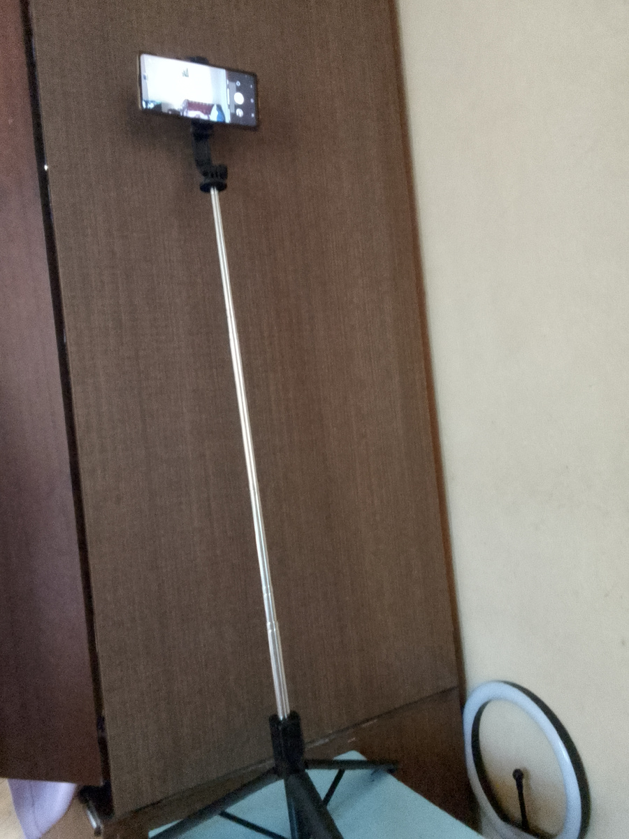 штатив (и лампа))