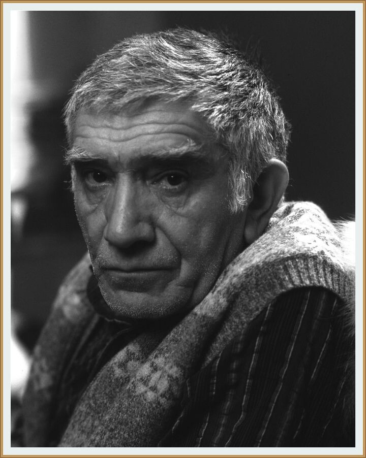 ФОТО ОТ МЭТРА ФОТОГРАФИИ ЛЬВА ШЕРСТЕННИКОВА /  АКТЕР АРМЕН ДЖИГОРХОНЯН 