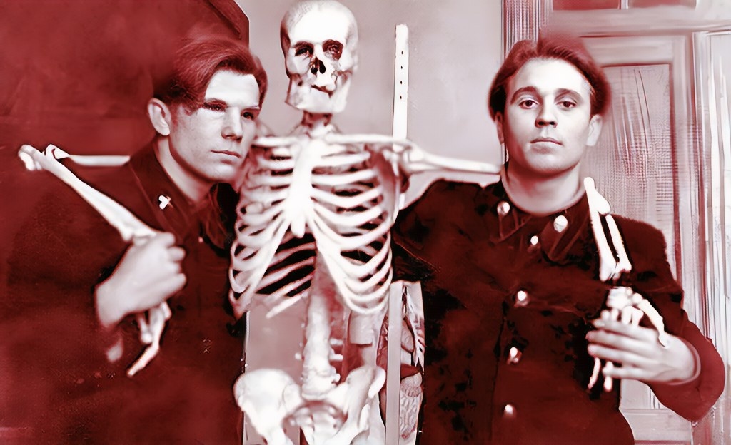 Студенческие годы в Саратове.