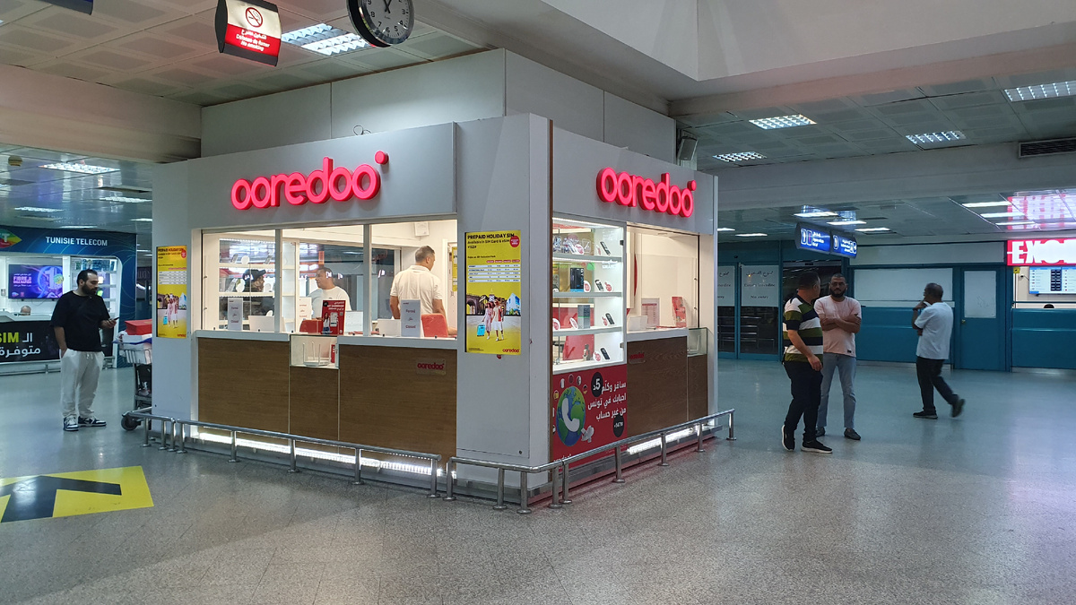 Офис ooredoo в аэропорту Карфагена