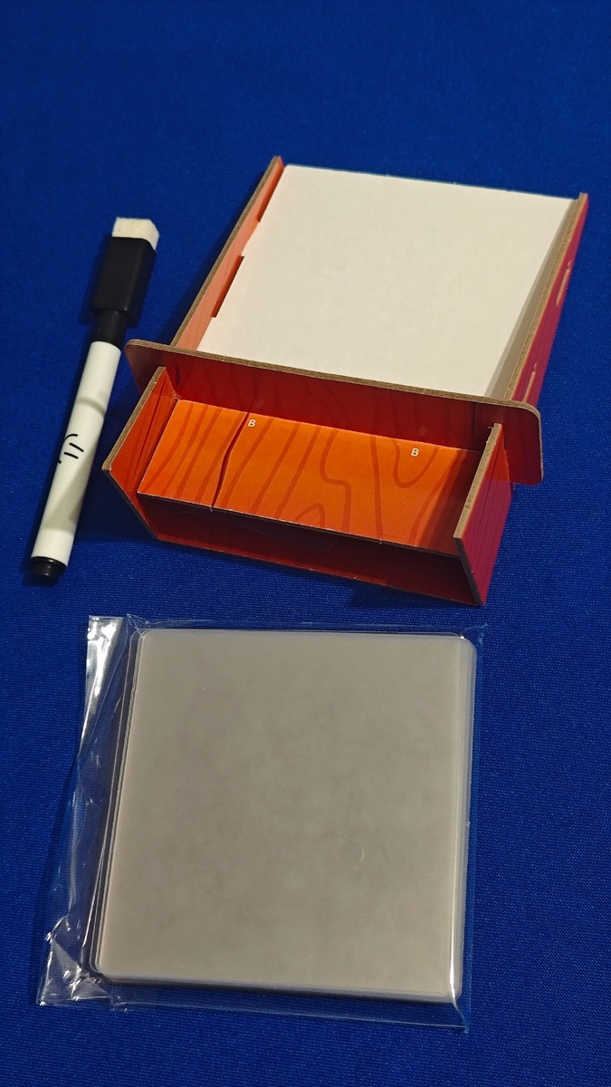 настольная игра "В общих чертах" - мольберт, карточки для рисования и маркер