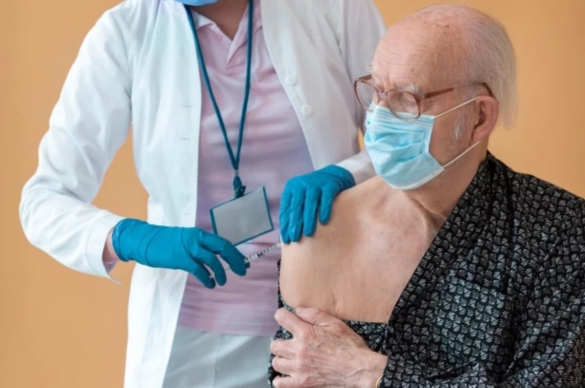    Врач Егорова перечислила прививки, которые нужно делать взрослым