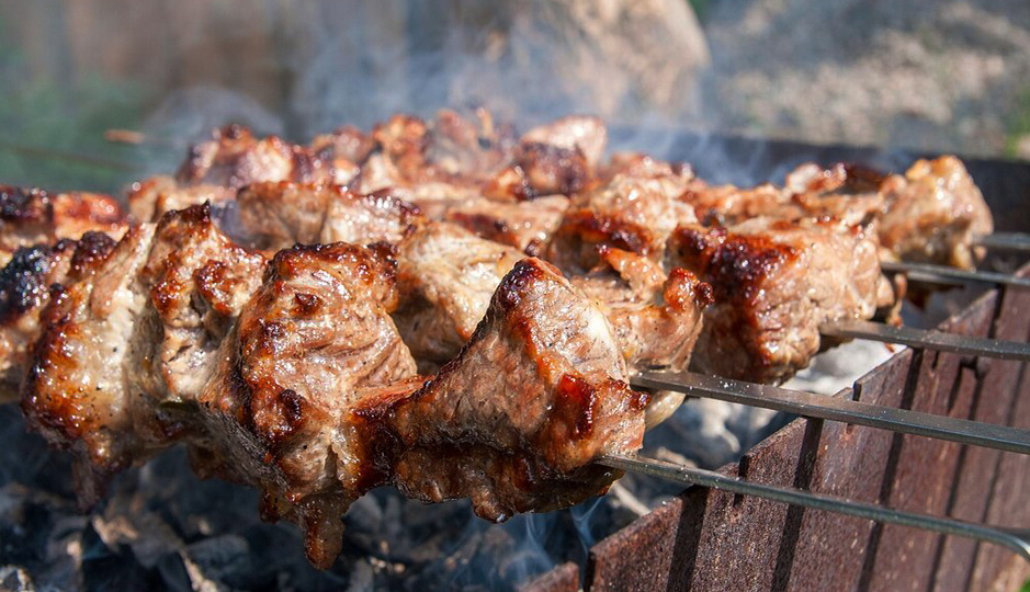 Шашлык намечается? Какие компоненты сделают его идеально мягким