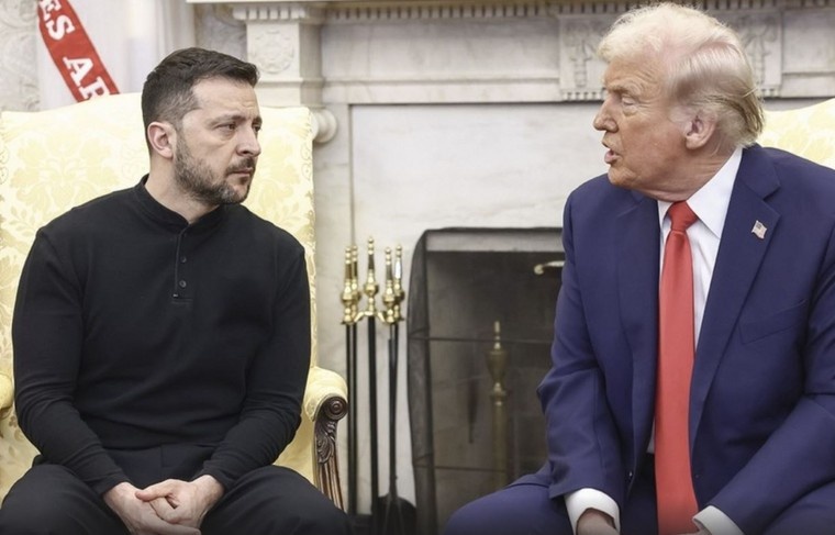    Jim LoScalzo — Pool via CNP/Global Look Press