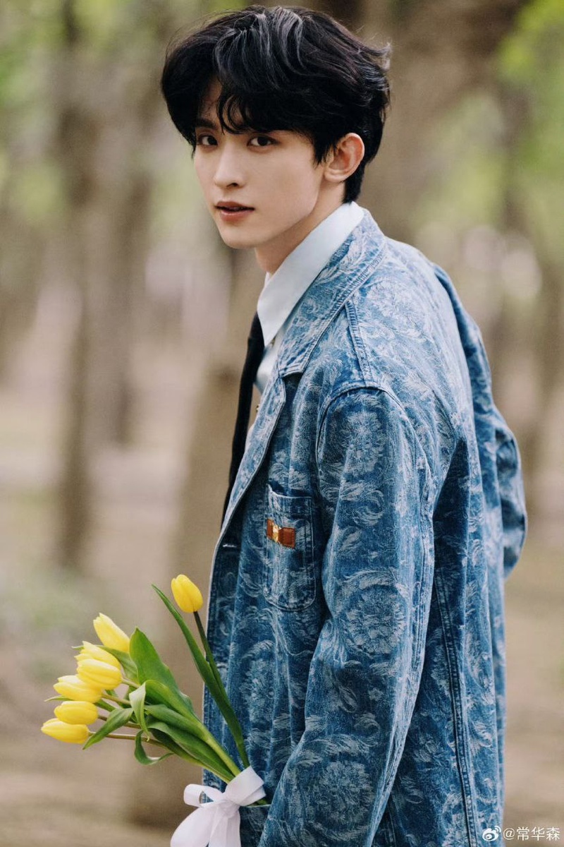 Актёр Чан Хуасэнь. Листайте галерею...