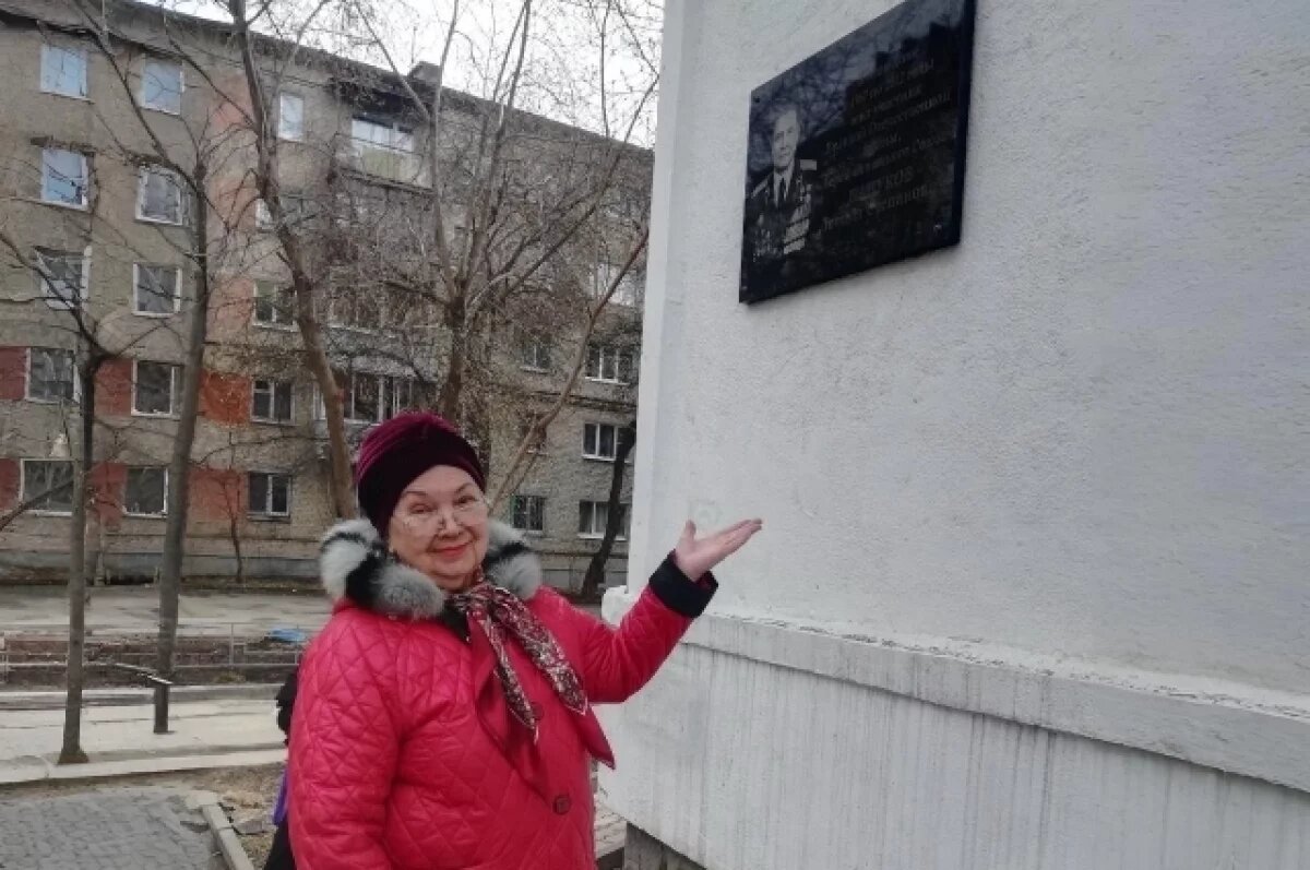    Сначала Галина Хорошавина добилась установления мемориальной доски на доме, где жил Герой Советского Союза Леонид Падуков. Теперь инициирует переименование улицы в его честь.