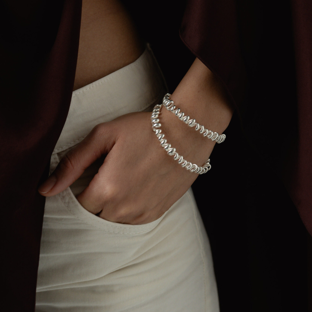 Браслет TRELLES с чёрным бриллиантом от LITTLE BLACK