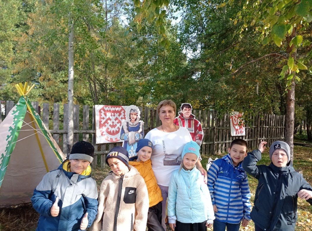    Приходите в наш дворик!