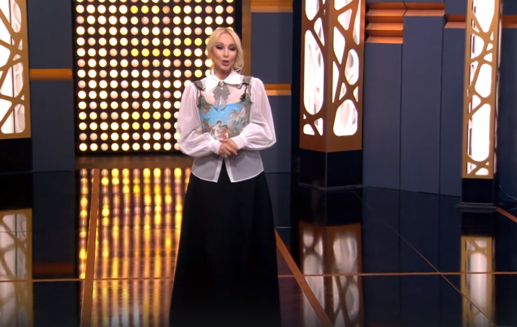 Лера Кудрявцева по-прежнему ведущая программы. Фото: скриншот шоу "Секрет на миллион" (НТВ)