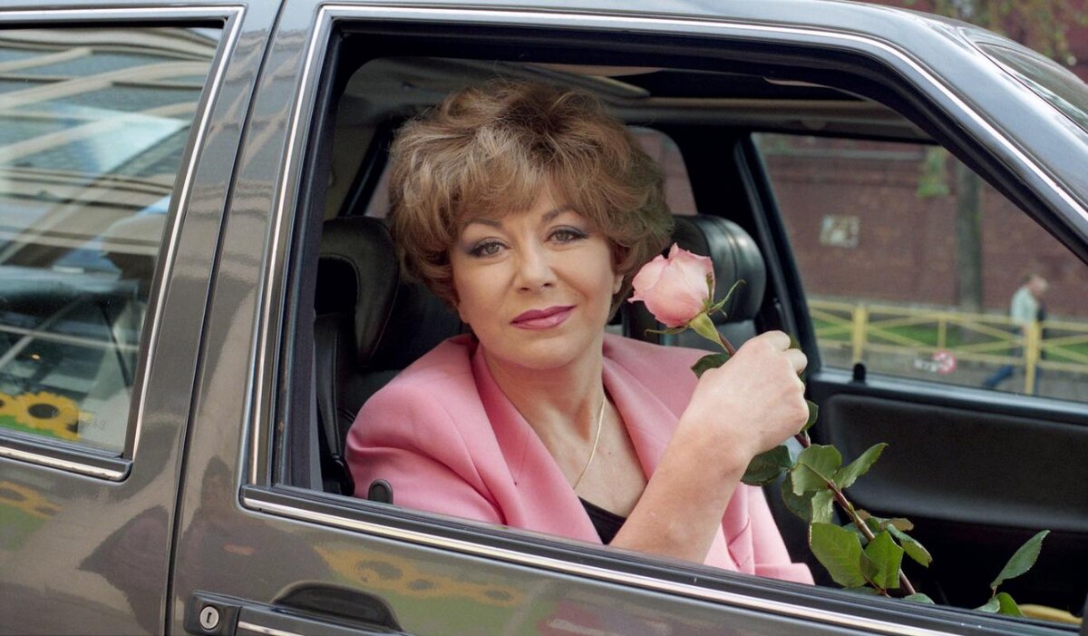     У Эдиты Пьехи обнаружили признаки возрастной деменции