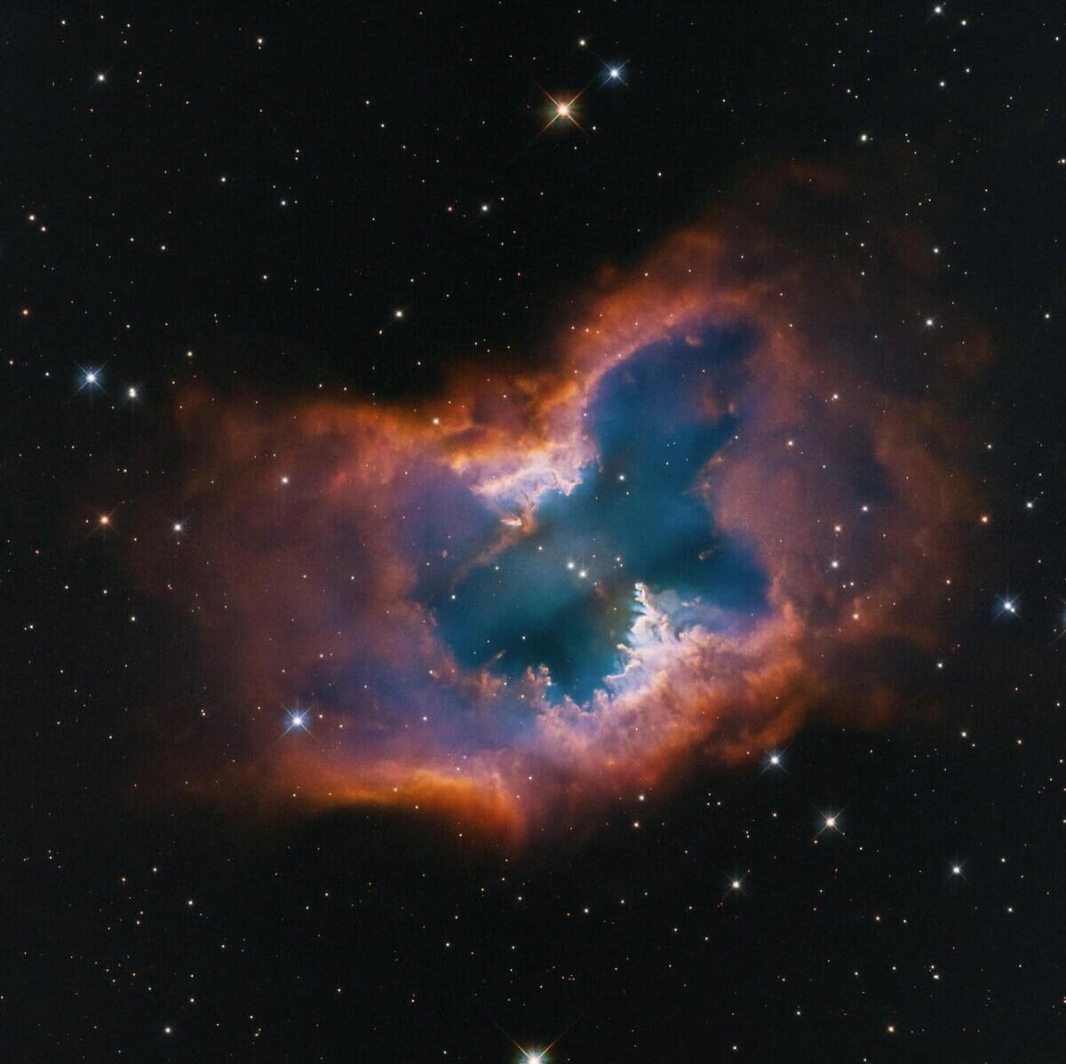    Планетарная туманность NGC 2899 / © NASA / ESA
