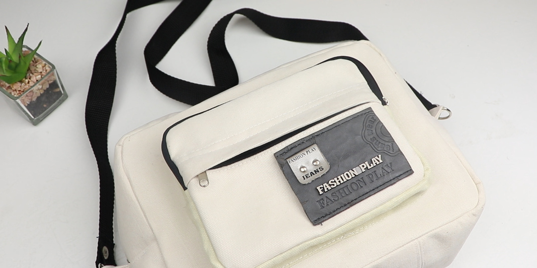 Сшить накладной карман на молнии с клапаном проще простого!