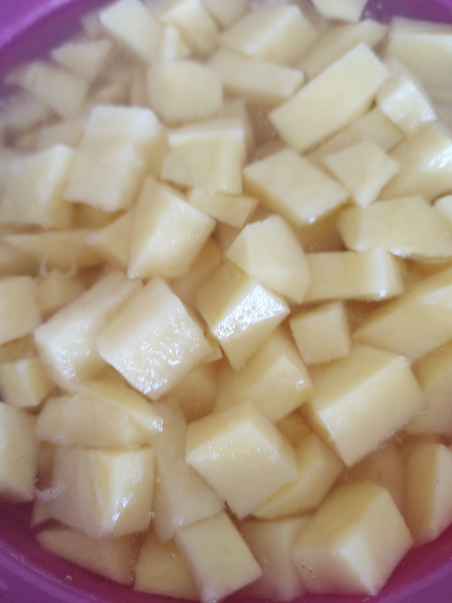 Вот я её почистила и замочила.