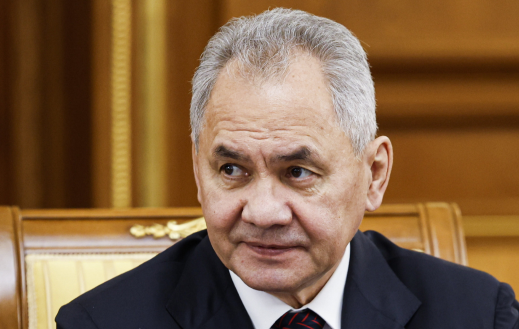    Шойгу: РФ оставляет право применить ядерное оружие в случае агрессии западных стран и тех, кто им помогает