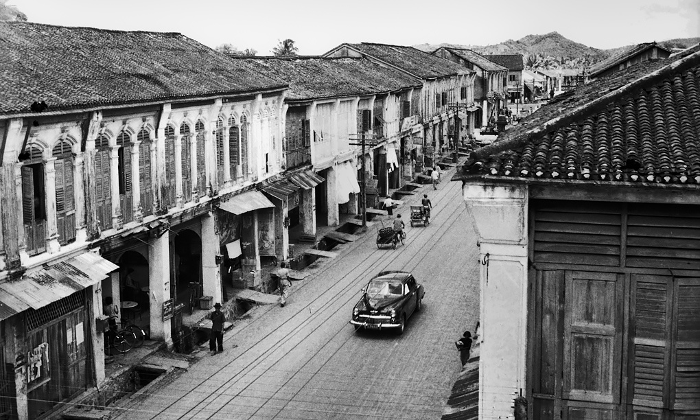Пхукет-таун 1950-е, Фотограф: Саенгджун Лимлохакул (Saengjun Limlohakul)