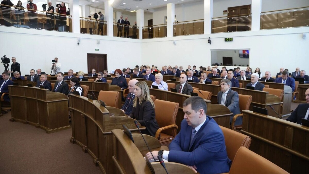     Источник: vk.com/sobranieinfo