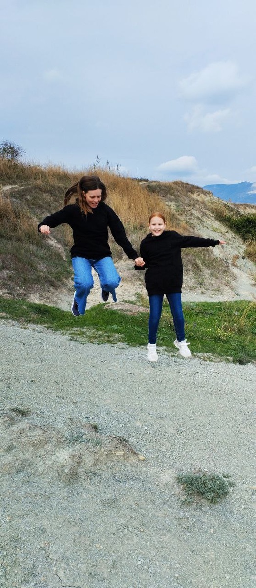 Здоровье и близость с детьми — это не привилегия, а выбор. Статья о том, как не откладывать «потом», а жить сейчас. Читайте в Дзене https://m.dzen.ru/a/aAnpcFYvIgoRZ5Iv #здоровье #семья #дети #воспитание 