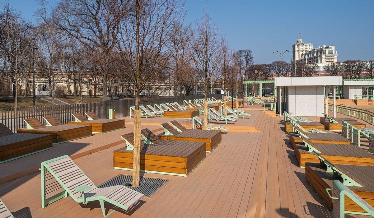     Зона пляжного отдыха. Источник: mos.ru Автор фото: Пресс-служба Мэра и Правительства Москвы