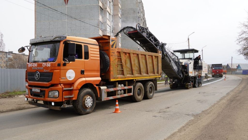    В Оренбурге ремонтируют подъезды к храмам Оренбуржье