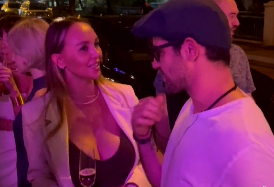 Марк Богатырев в ночном клубе с незнакомкой. Фото: НТВ