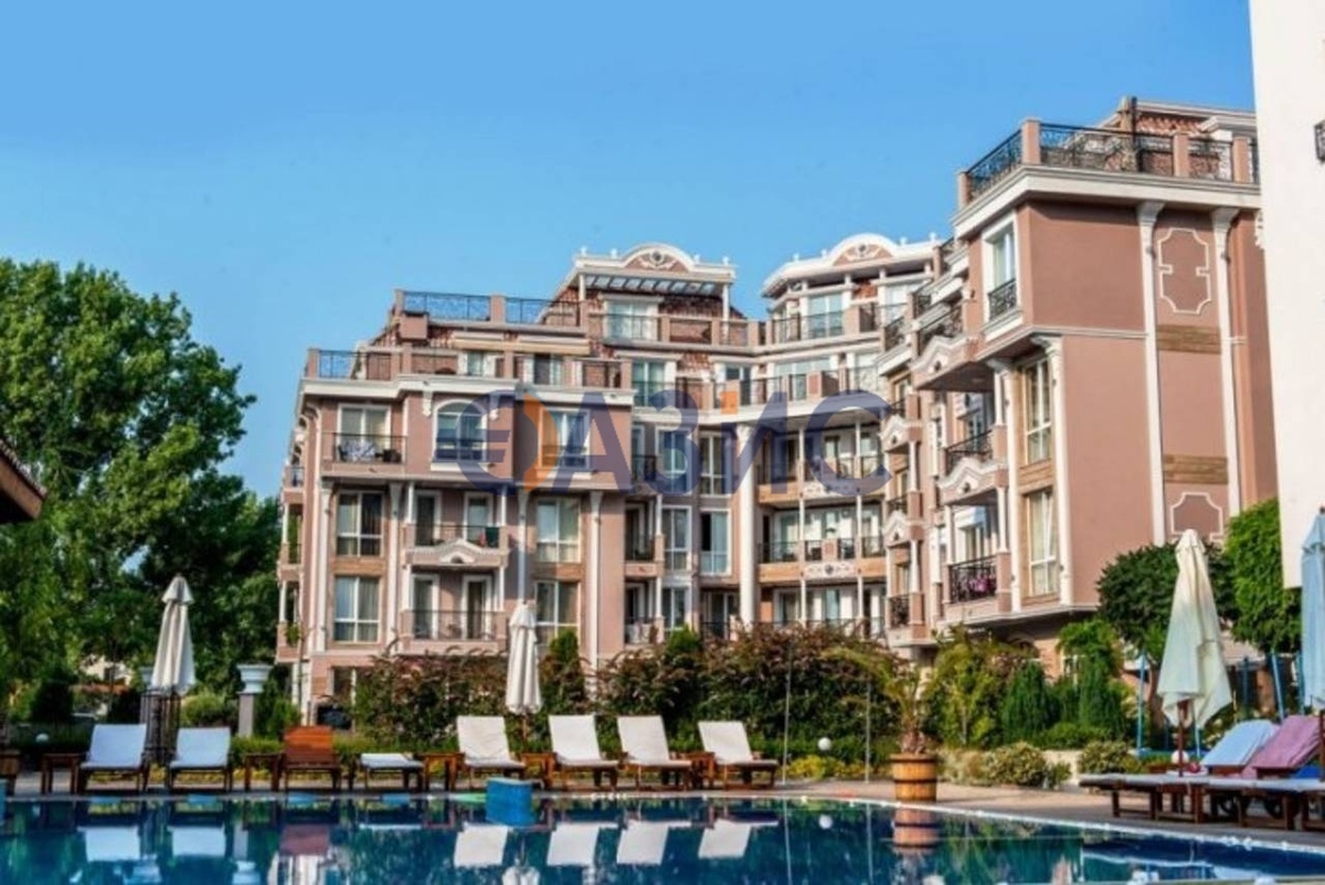 Вид на комплекс 