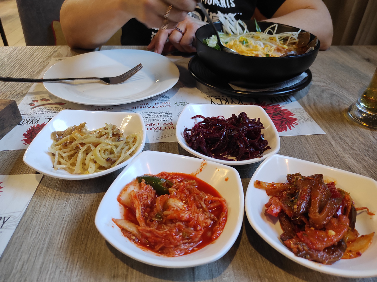 Корейские закуски. 