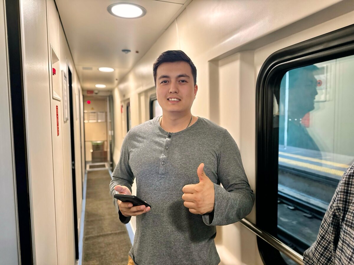 Пассажир поезда «Астана-Оскемен»  📷
