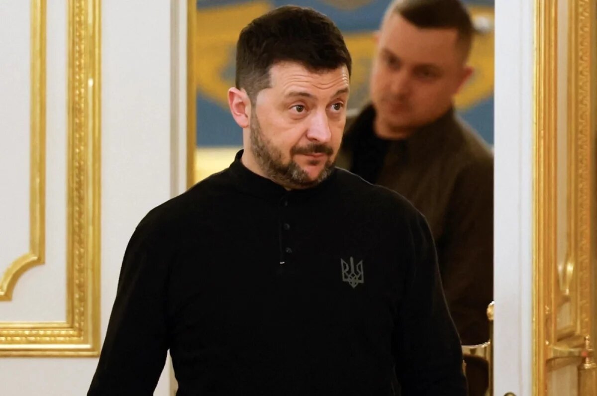    В Вашингтоне уже открыто указывают Зеленскому на его место.