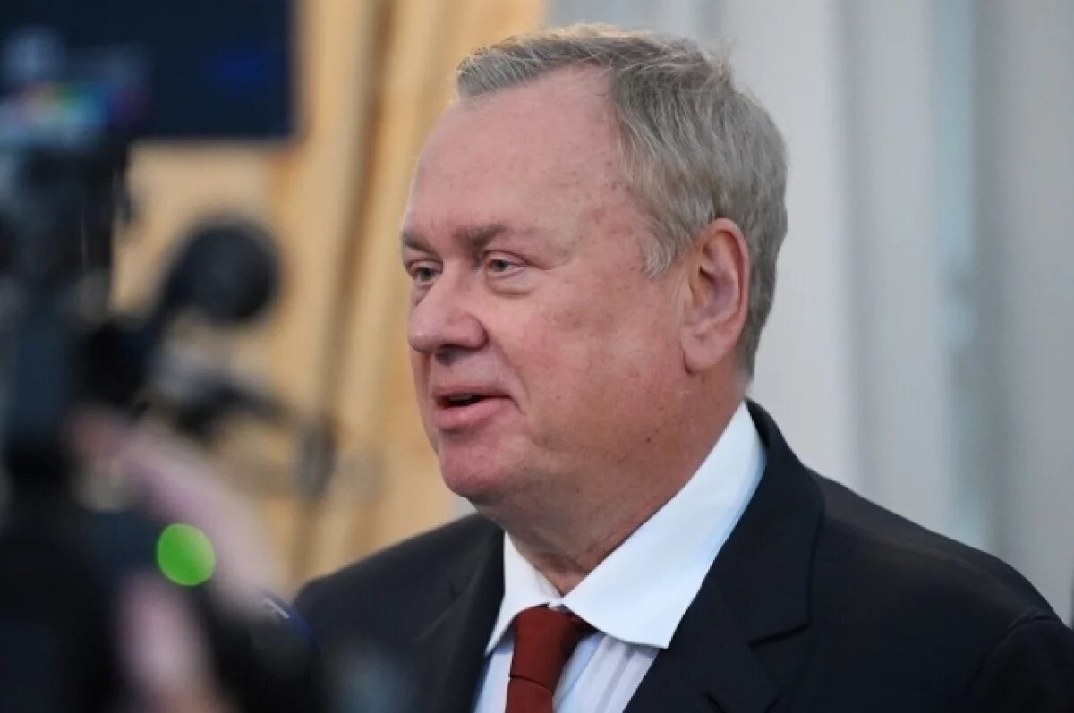    Костин: есть основания для постепенного снижения ключевой ставки