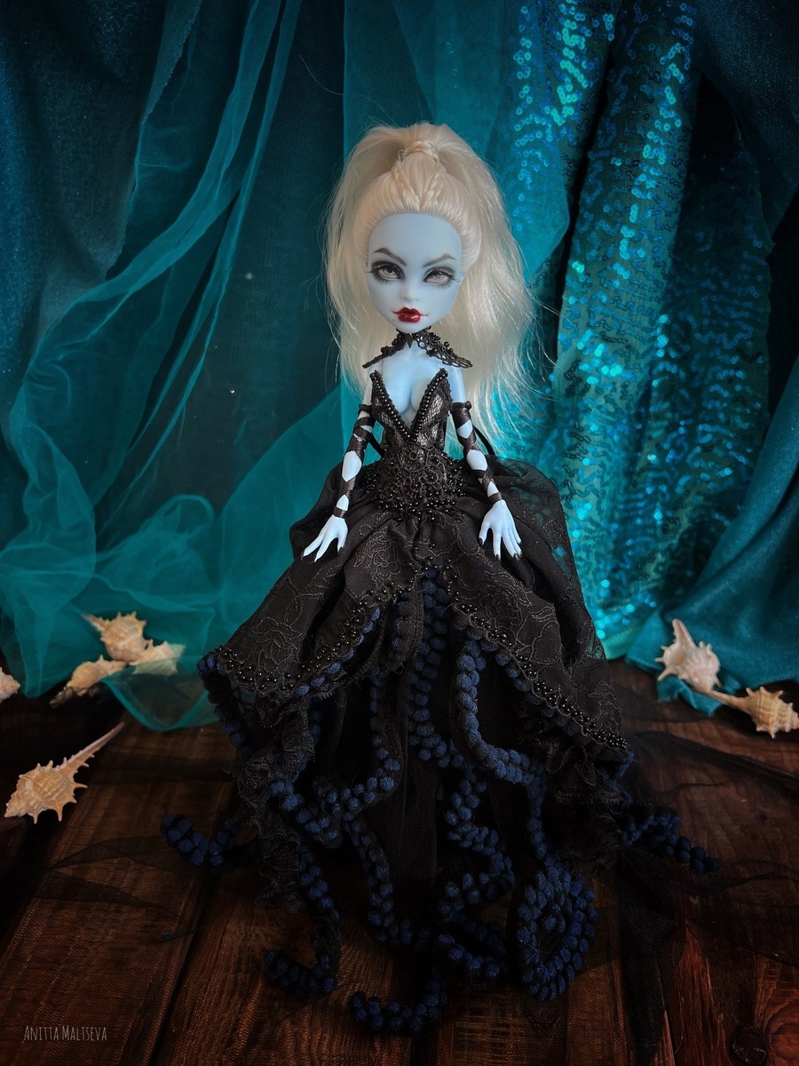 Недавний образ Урсулы