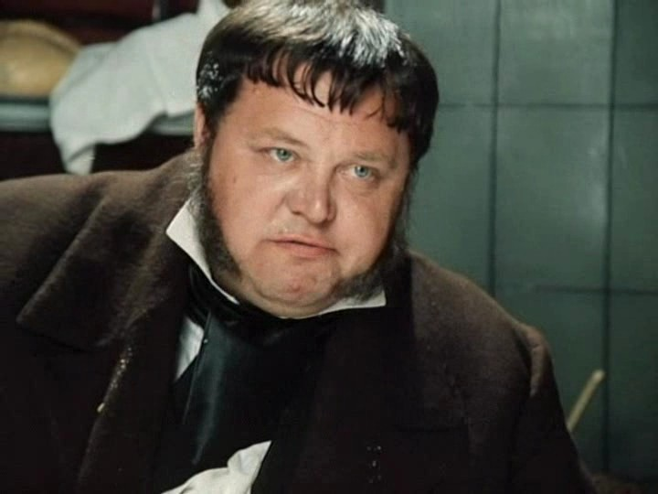 Вячеслав Невинный в роли Чичикова, 1979 г.