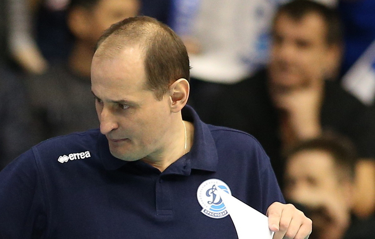    Главный тренер женской сборной России по волейболу Константин Ушаков  Виталий Тимкив/ТАСС