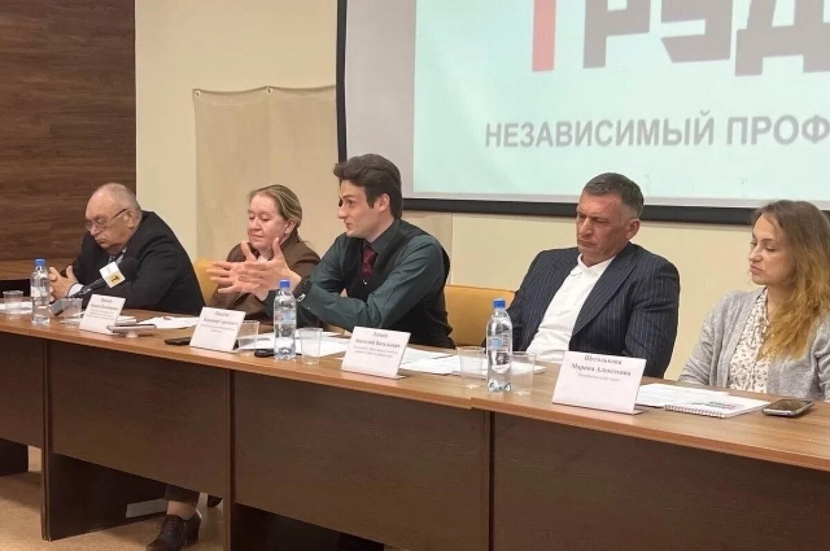    Общественность и представители отрасли отнеслись к инициативе неоднозначно.