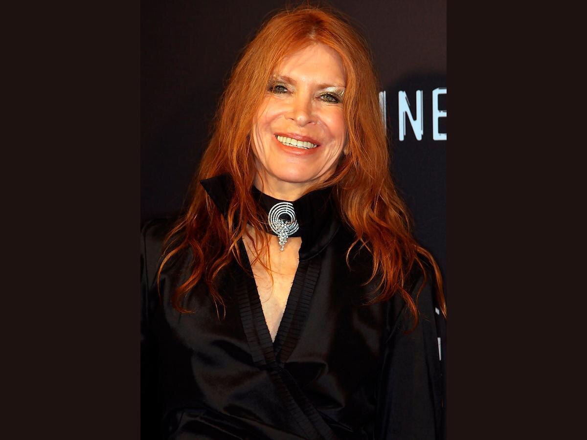 Художник по костюмам — Мэрилин Вэнс.