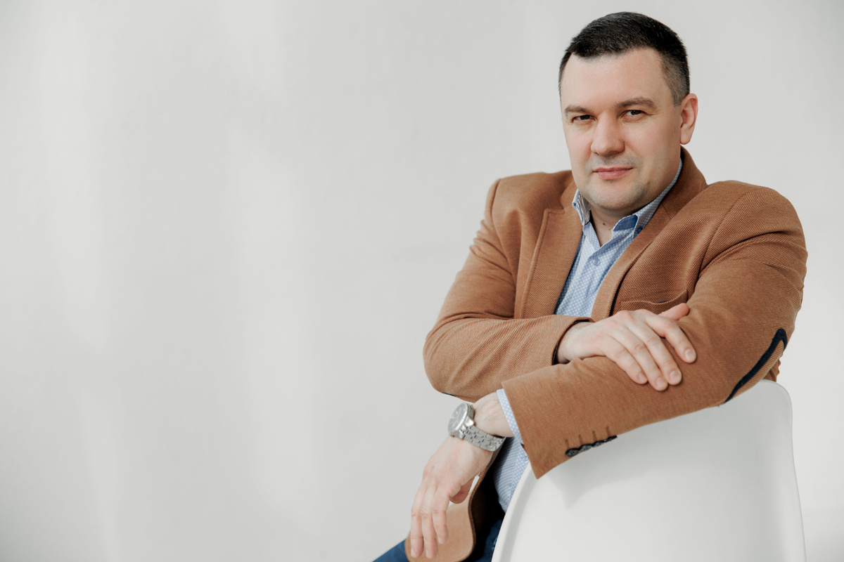 Пластический хирург, ЛОР-врач Татаринцев Станислав Геннадьевич