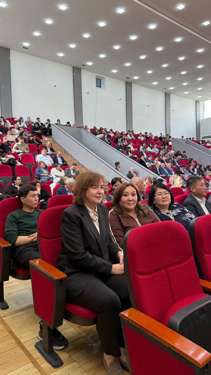 Сегодня, 24-го апреля 2025 г. д.э.н., проф. РУДН, президент ИНК Попкова Е.Г. приняла участие в Международной научно-практической конференции «Наследие ученых-экономистов Кыргызской ССР как основа современного социально-экономического развития», посвященной 95-летию Айдаркана Молдокулова.