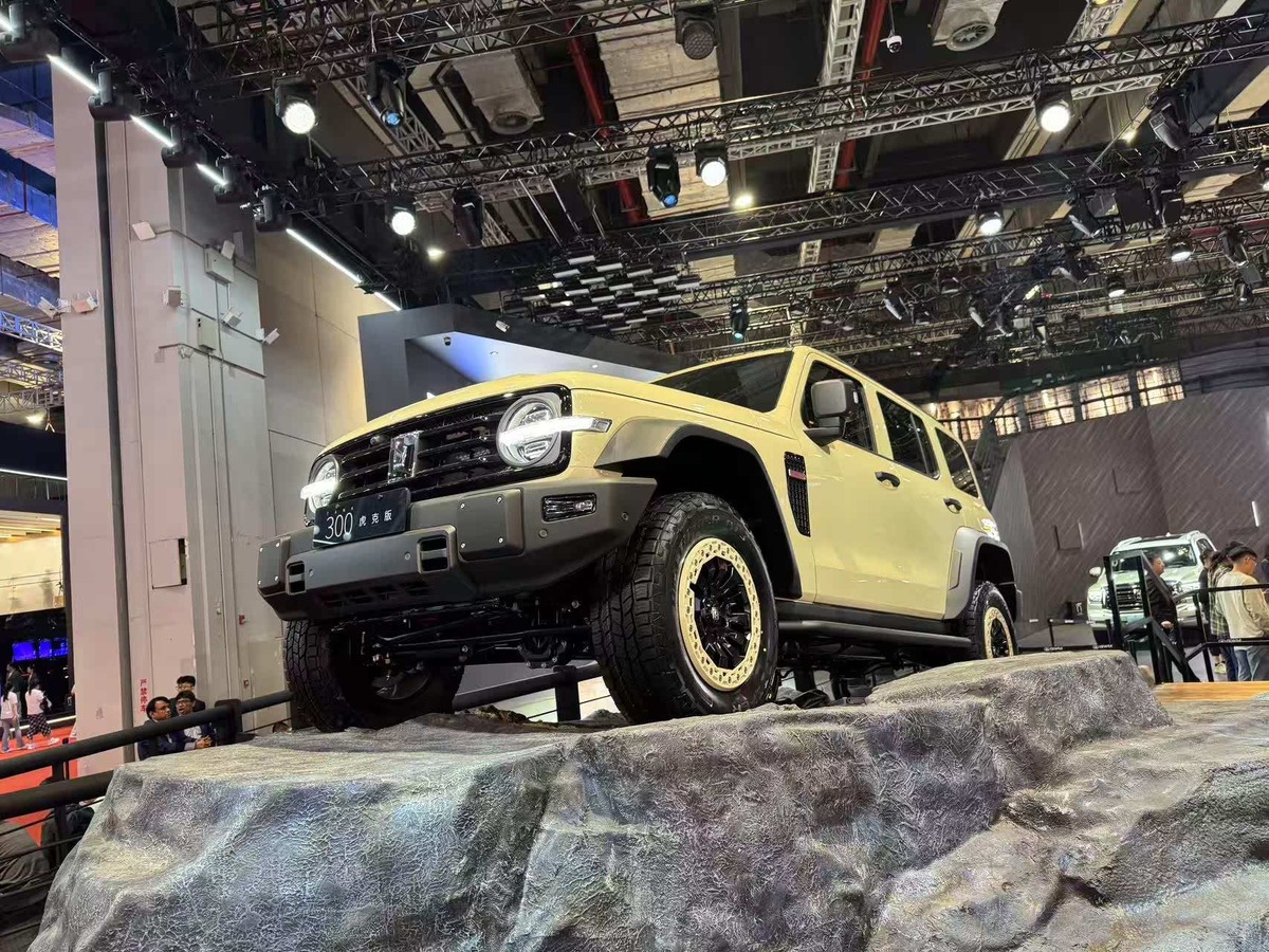 Tank Hook Road V6Т - настоящий автомобиль для оффроуда