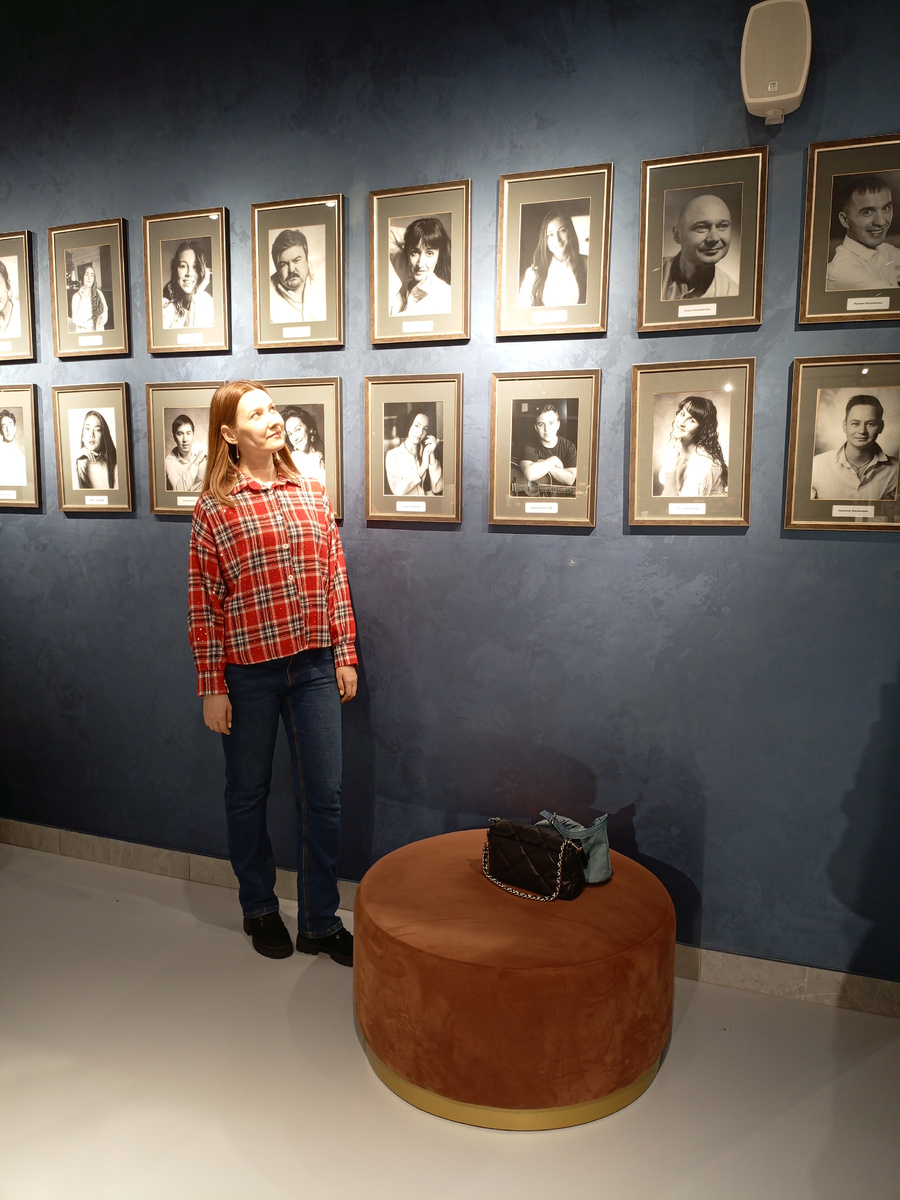 Не хожу на свидания, а хожу в театры