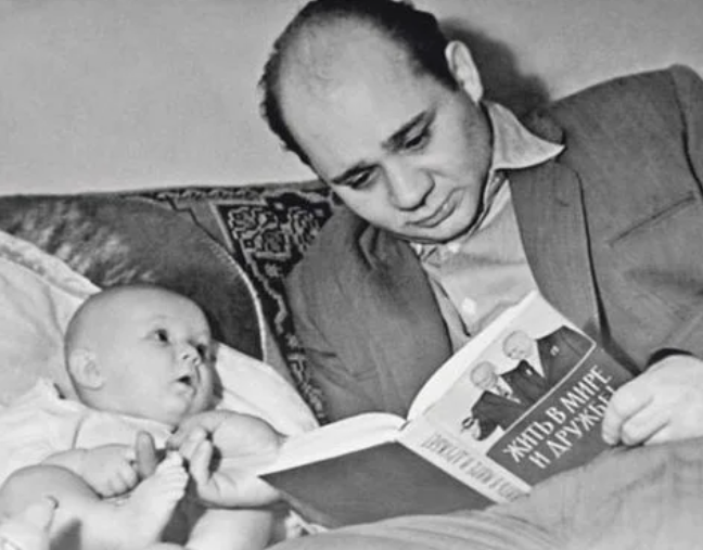 Евгений Леонов с сыном