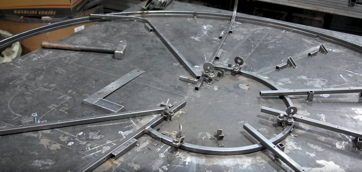 Сборка рамы на "кондукторе". 