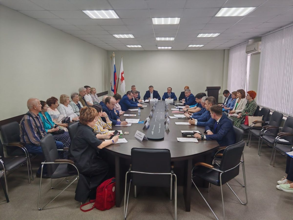    Представители Общественной палаты Нижегородской области обсудили перспективы развития социальной сферы