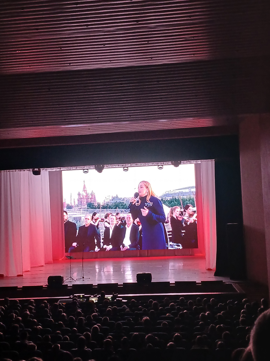 Прочтение стихов о войне современными актерами