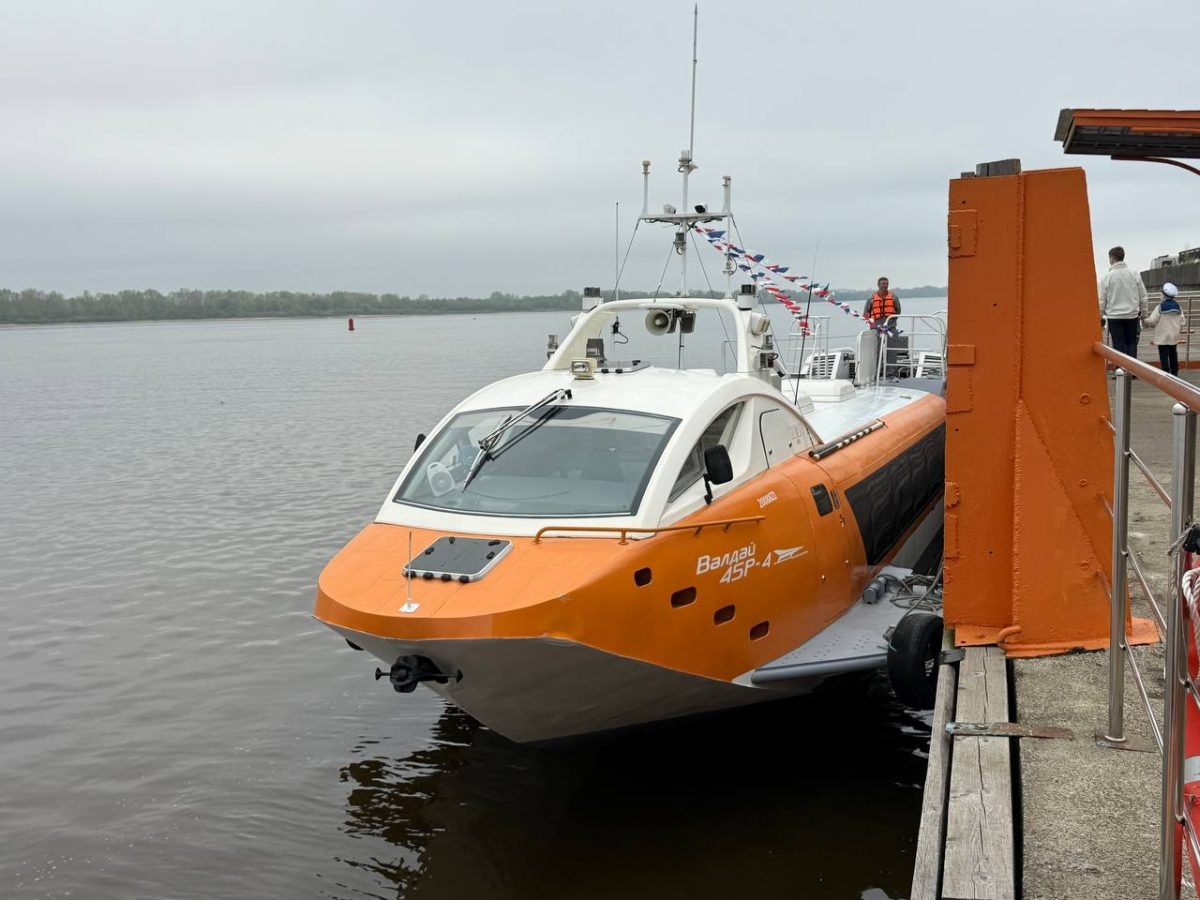    Навигация судов на подводных крыльях открылась в Нижегородской области