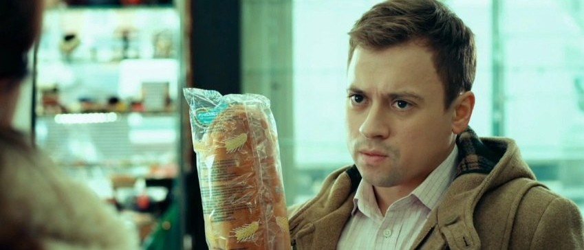 Кадры из российского ситкома нескольких режиссеров «СашаТаня» 