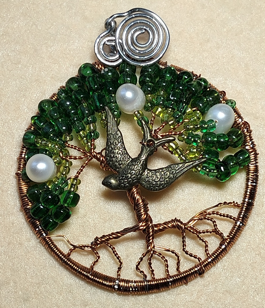 Первая ласточка